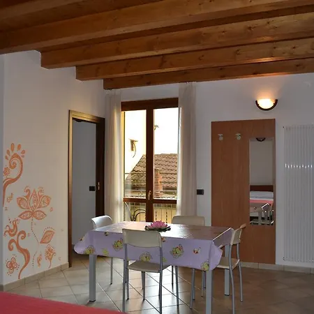 Casa de hóspedes La Cascata Lake Como *