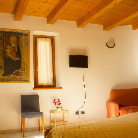 Pensionat La Cascata Lake Como Nesso